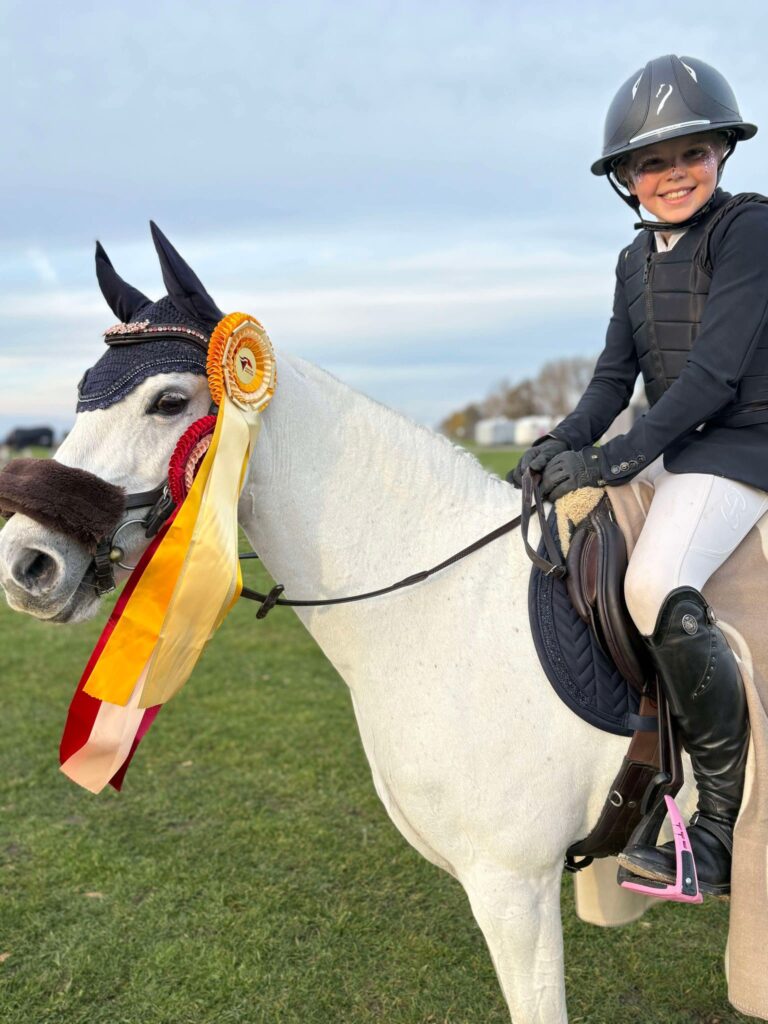 Stina Colliander på Agria ponny trophy Stina Colliander på Agria ponny trophy